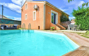Nice home in Montaren et st mediers with Outdoor swimming pool and 2 Bedrooms